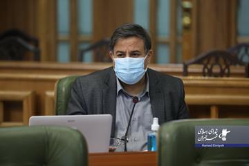 سالاری خبر داد: شهردار تهران بخشنامه تفویض اختیار به شهرداران مناطق 22 گانه را تایید کرد